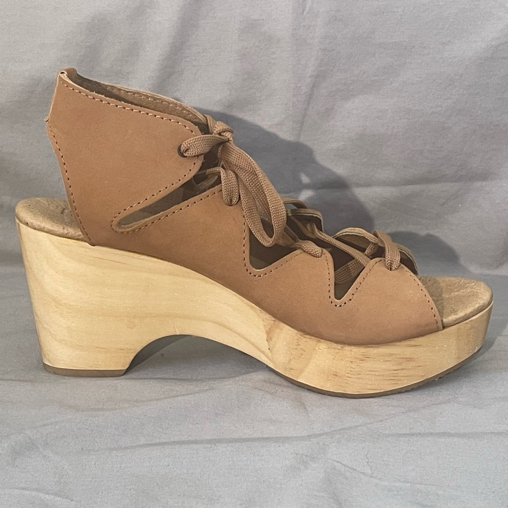 Cordani Zira Platform Sandal - Picture 7 of 7